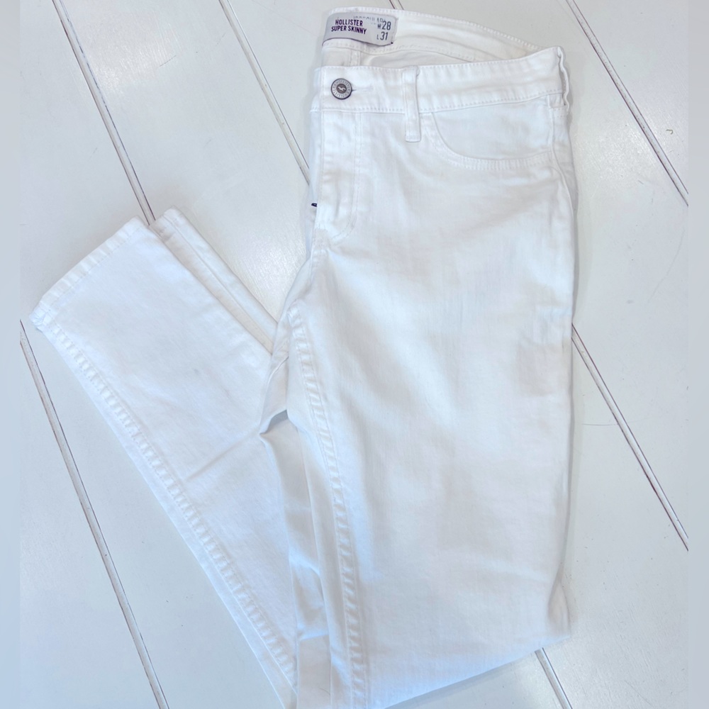 Hollister White Skinny Jeans